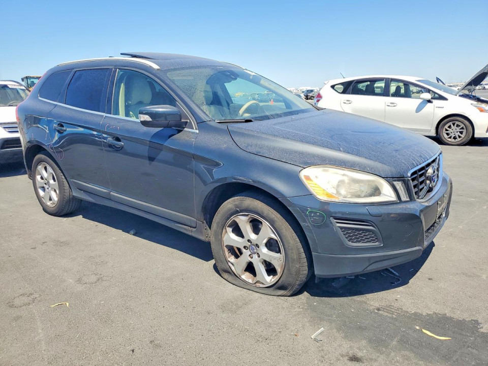 Volvo XC60 2013 — Copart