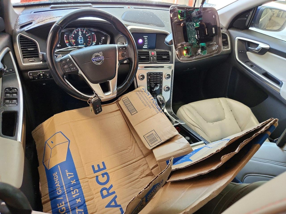 Volvo XC60 2015 — Copart