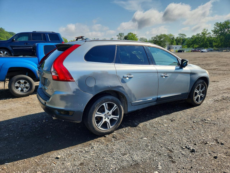Volvo XC60 2013 — Copart
