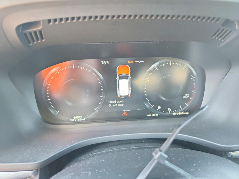Volvo XC60 2020 — Copart