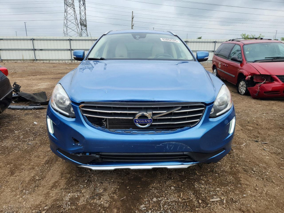 Volvo XC60 2015 — Copart