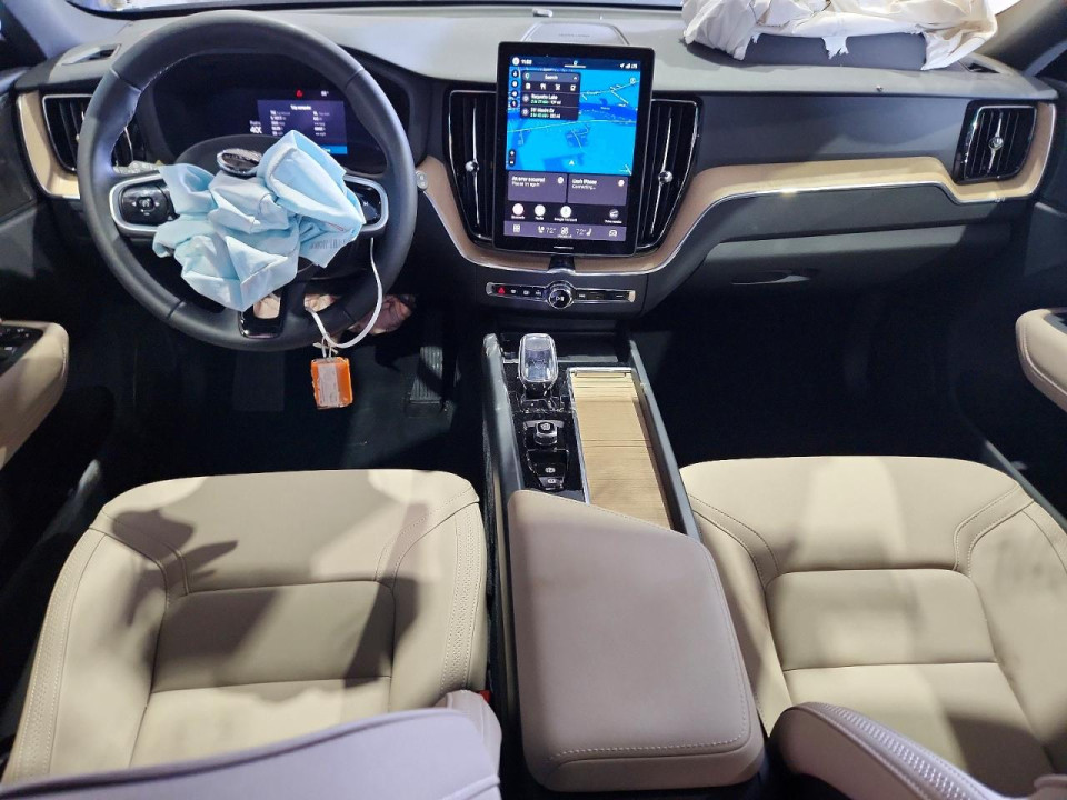 Volvo XC60 2026 — Copart