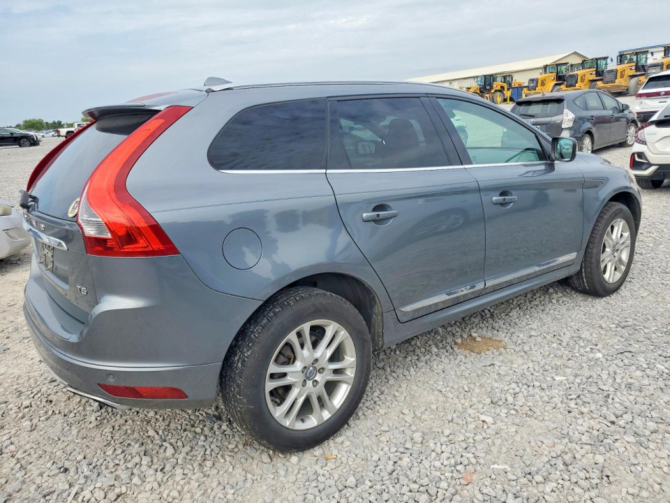 Volvo XC60 2016 — Copart
