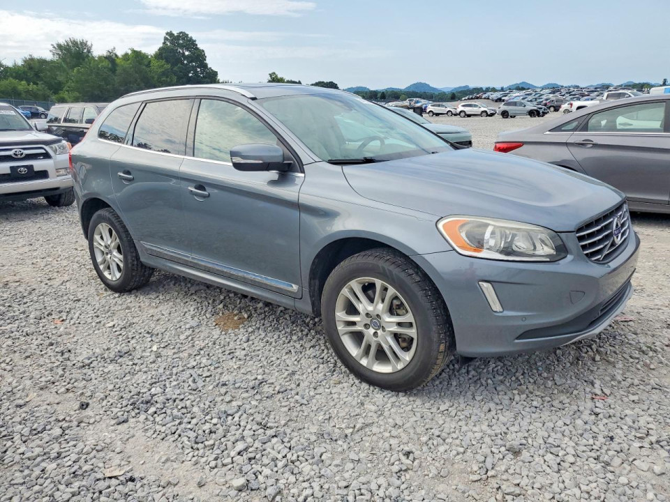 Volvo XC60 2016 — Copart