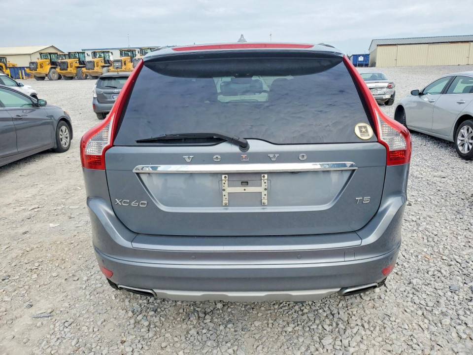 Volvo XC60 2016 — Copart