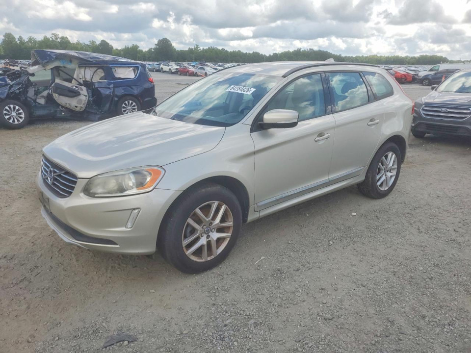 Volvo XC60 2017 — Copart