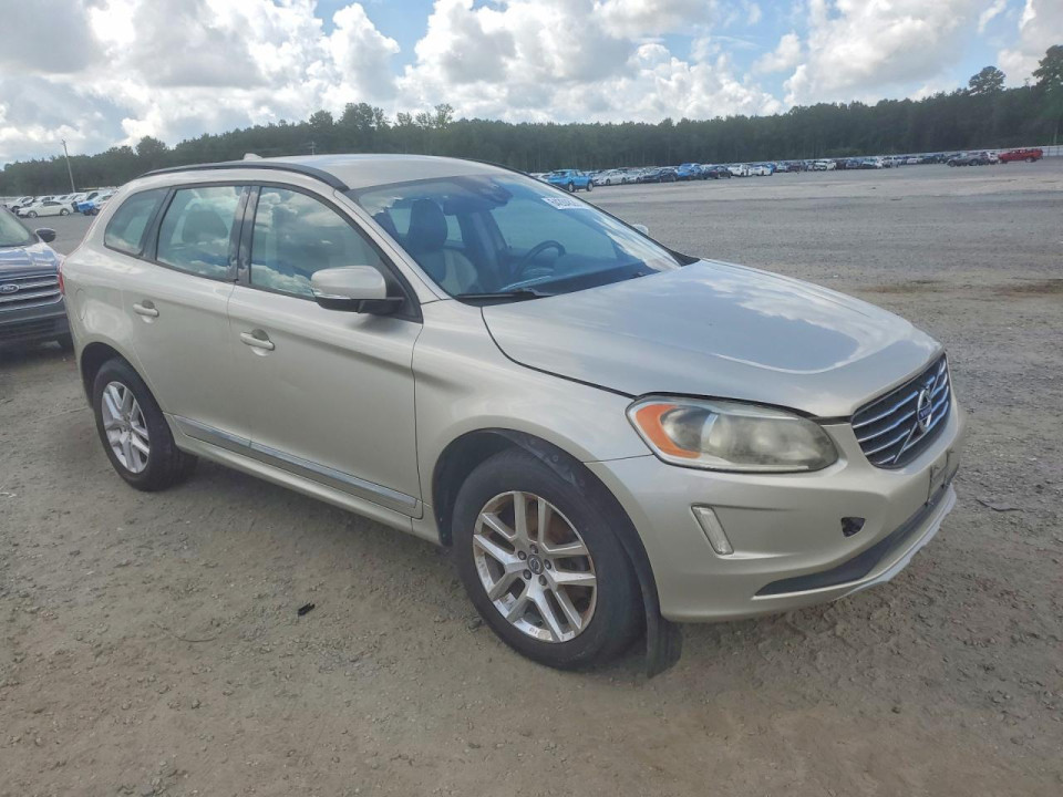 Volvo XC60 2017 — Copart