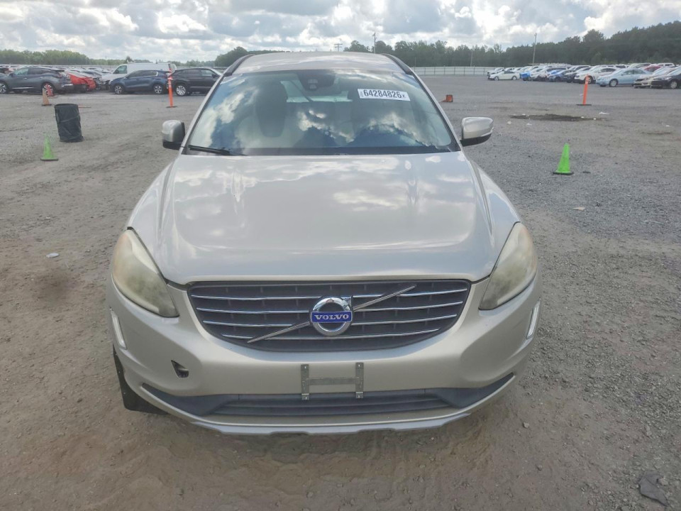 Volvo XC60 2017 — Copart