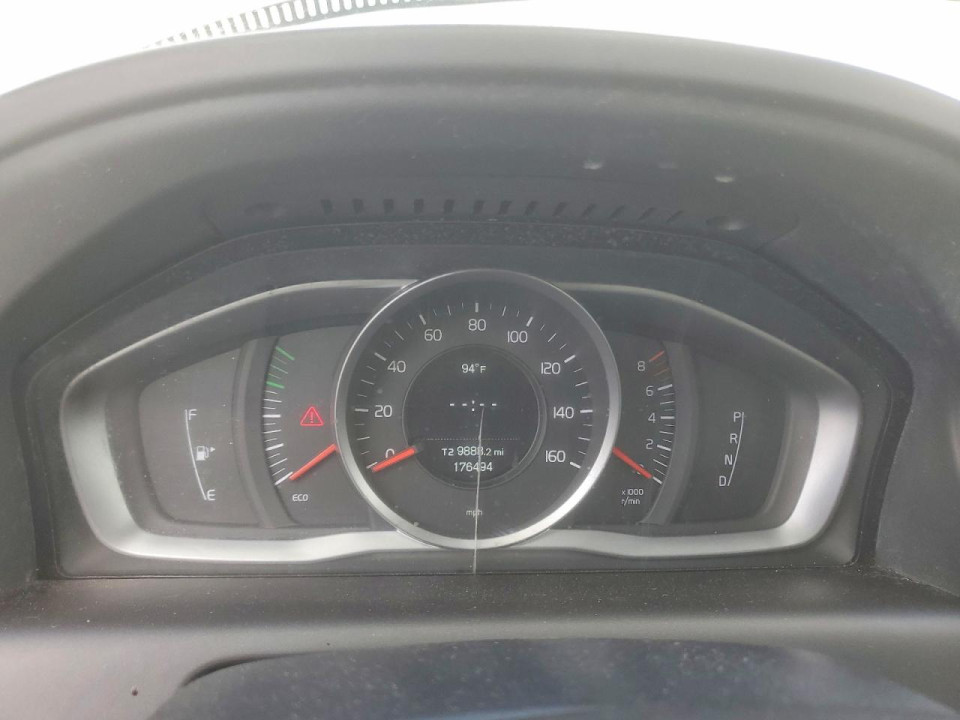 Volvo XC60 2017 — Copart