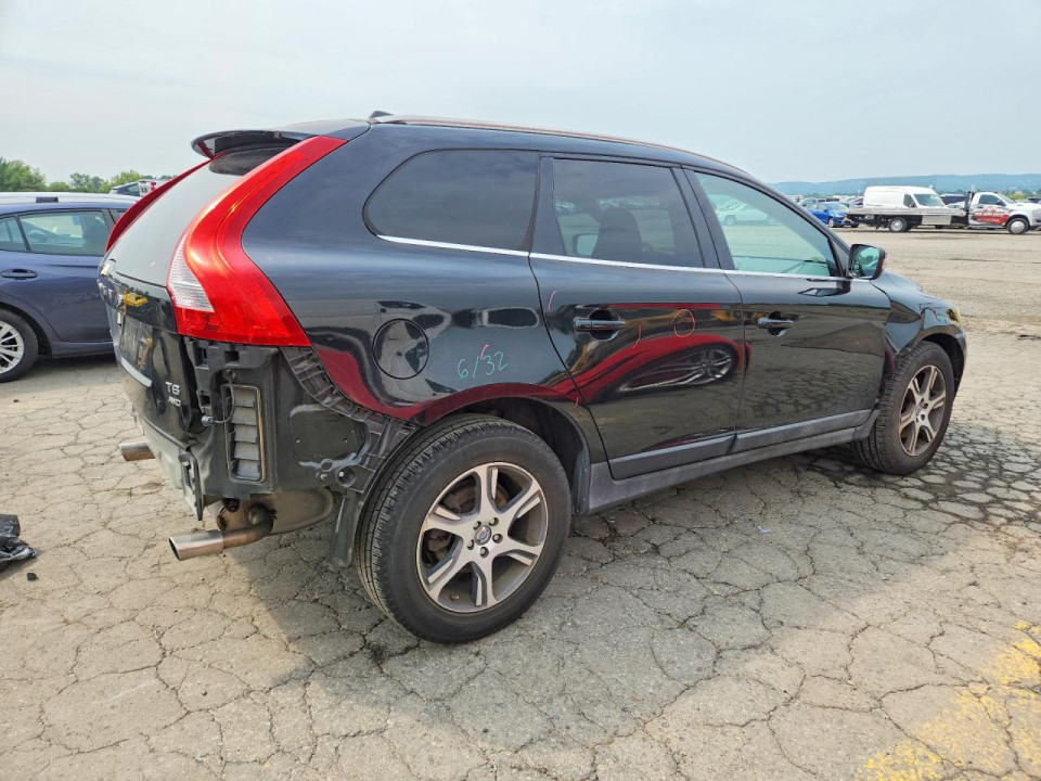 Volvo XC60 2011 — Copart