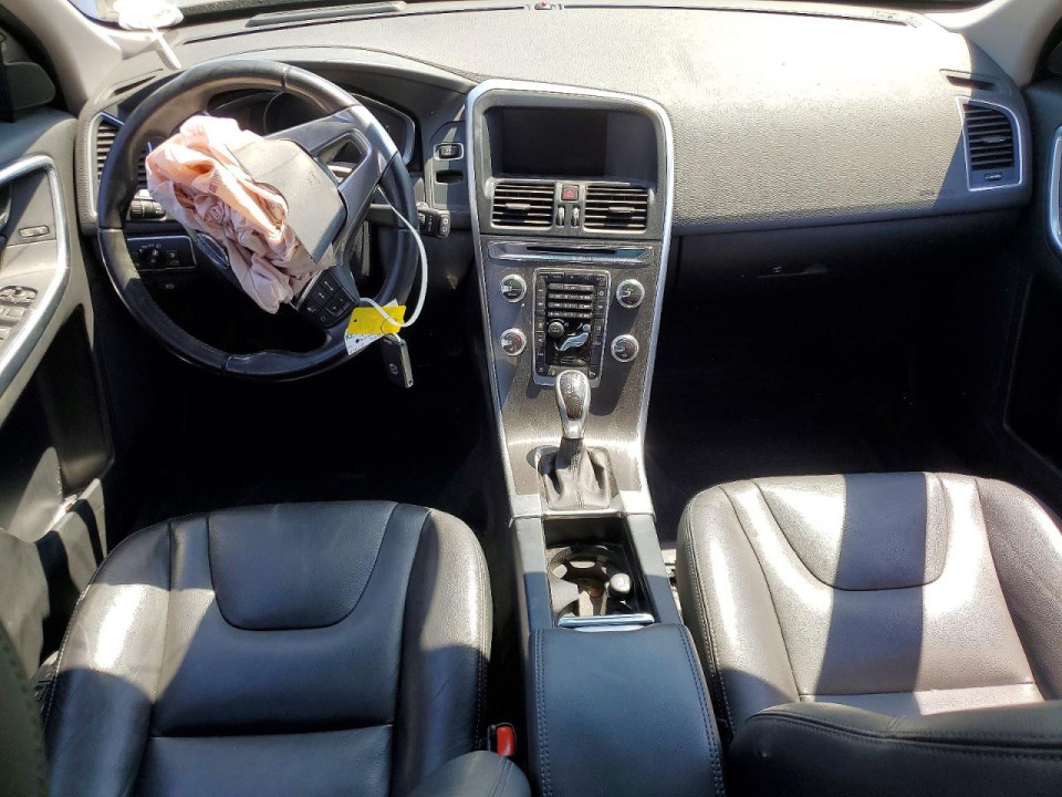 Volvo XC60 2016 — Copart