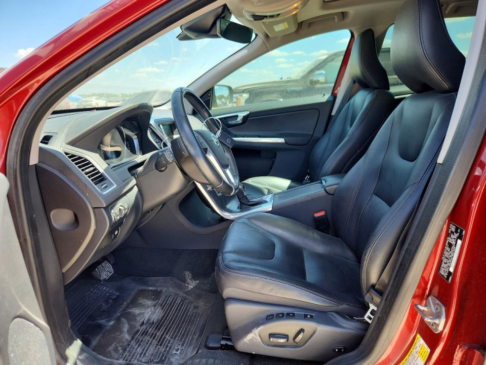 Volvo XC60 2016 — Copart