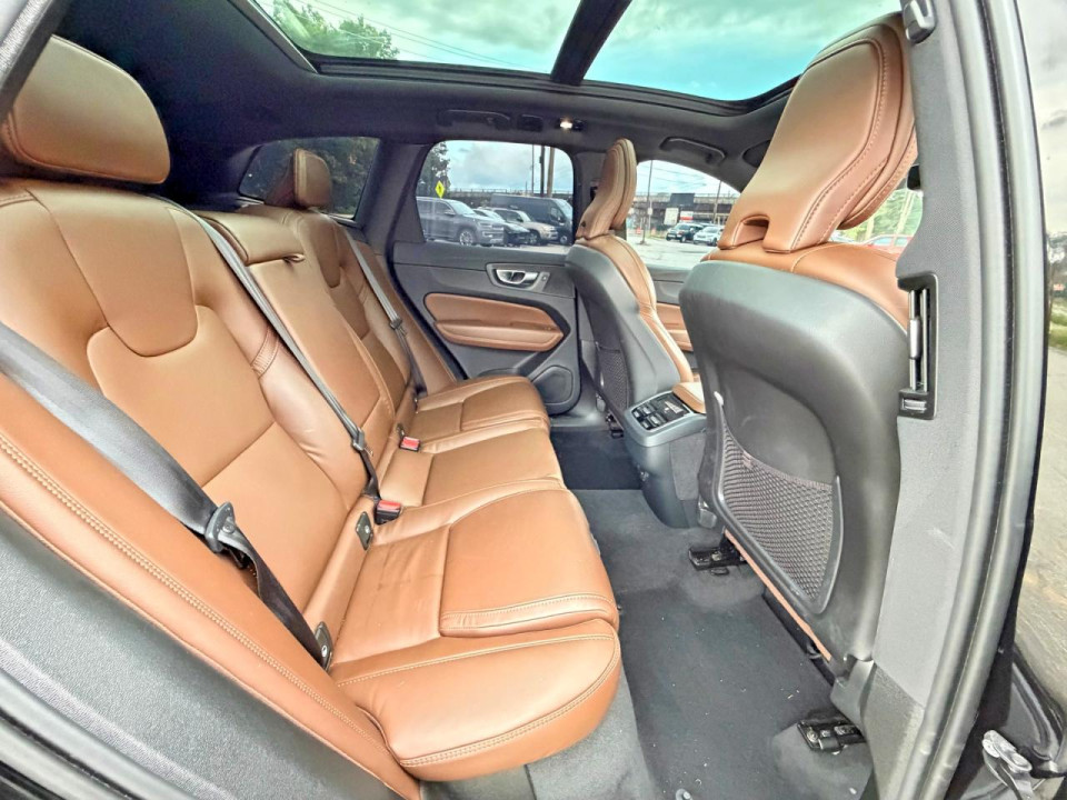 Volvo XC60 2024 — Copart