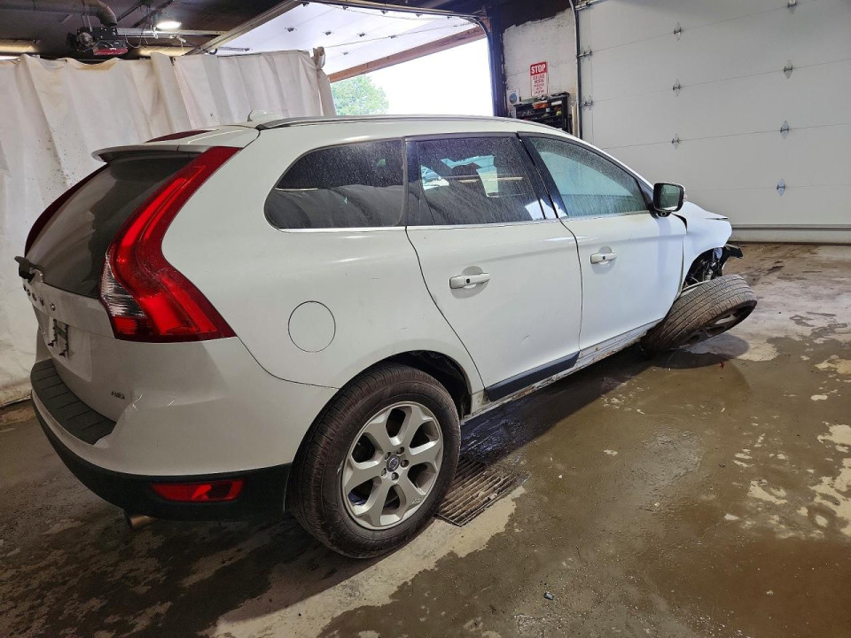 Volvo XC60 2013 — Copart