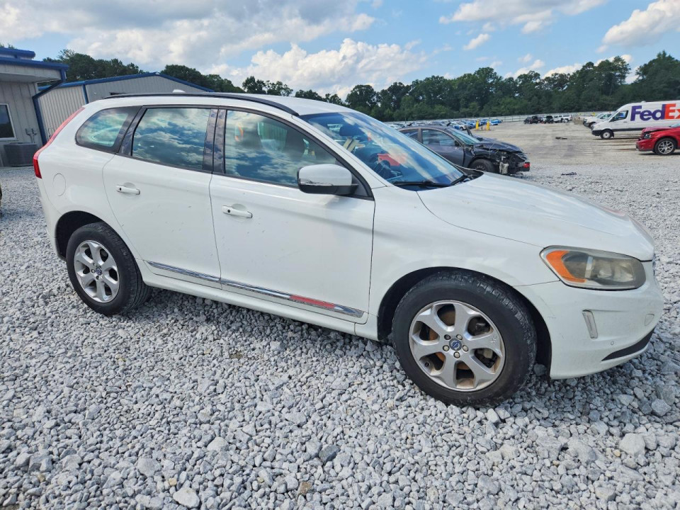 Volvo XC60 2016 — Copart