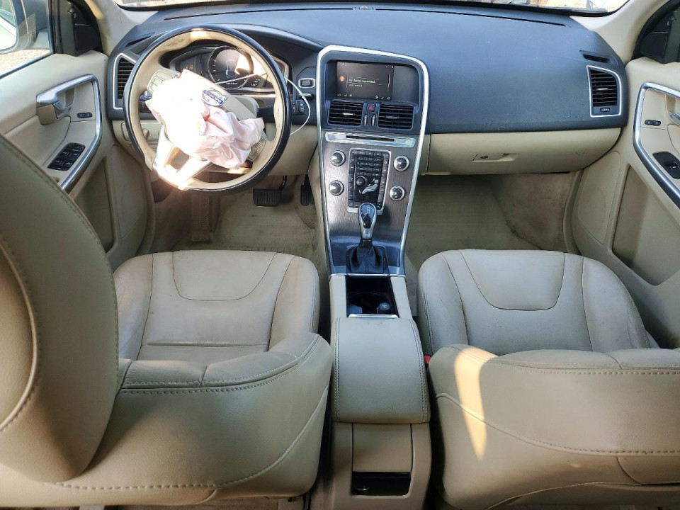Volvo XC60 2016 — Copart