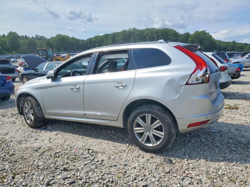 Volvo XC60 2016 — Copart