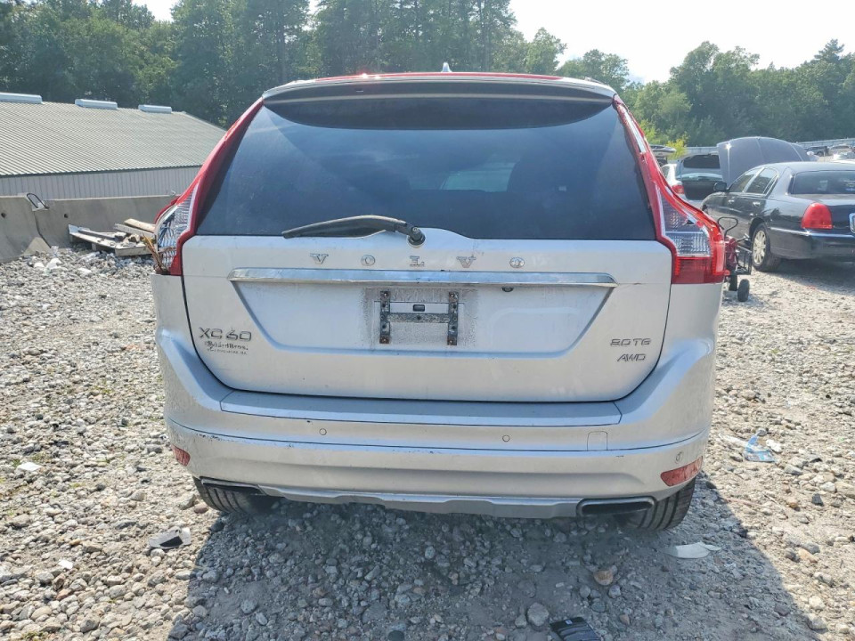 Volvo XC60 2016 — Copart