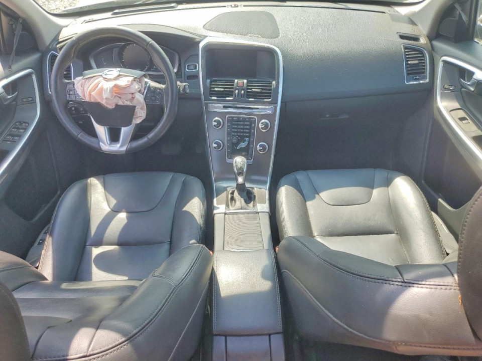 Volvo XC60 2016 — Copart