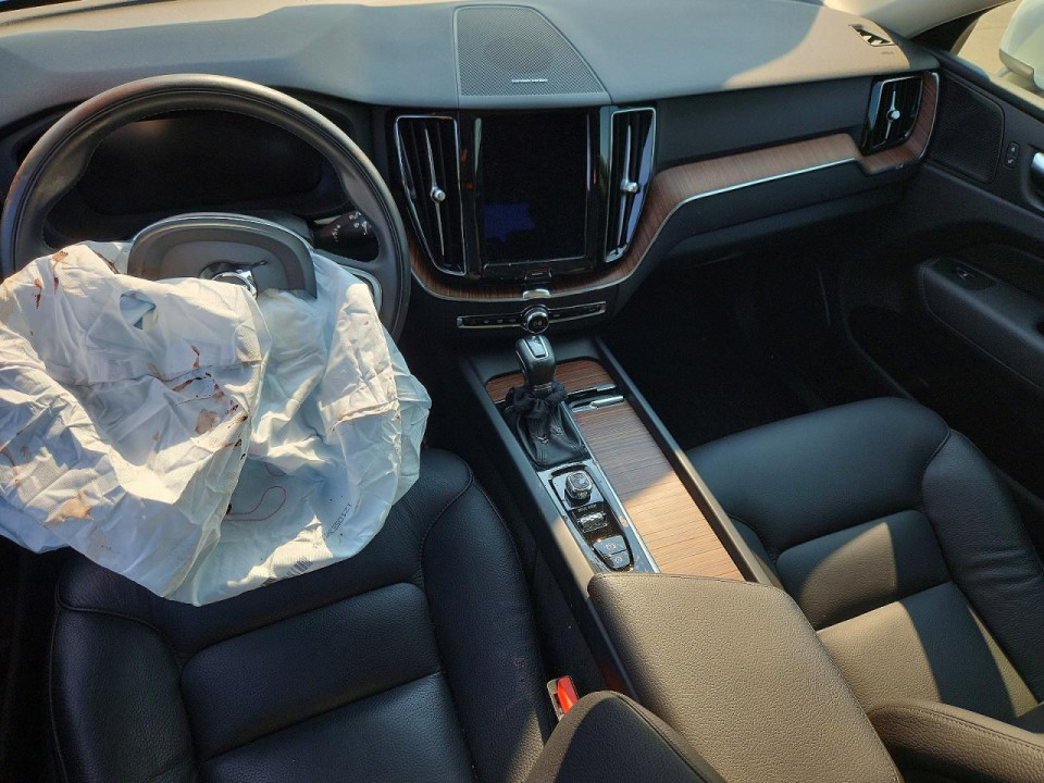 Volvo XC60 2021 — Copart