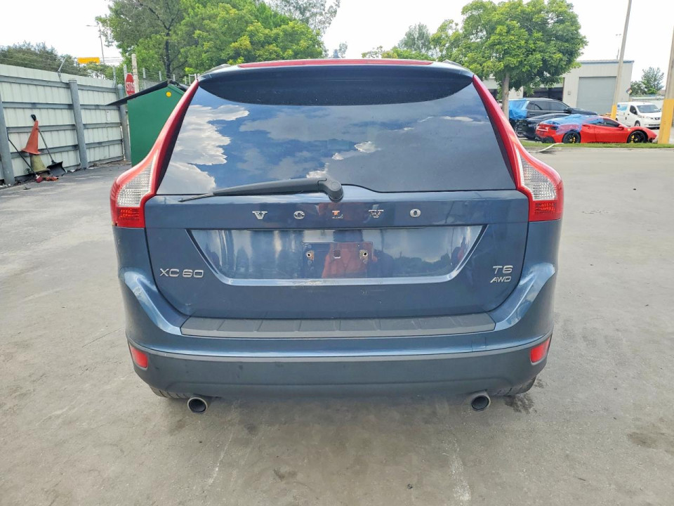 Volvo XC60 2011 — Copart