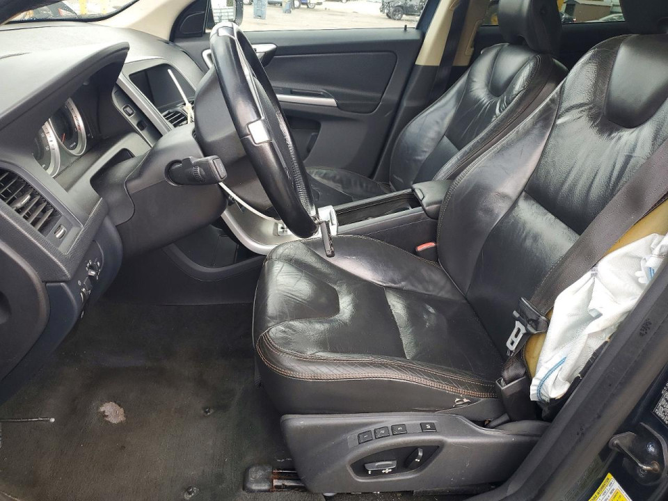 Volvo XC60 2011 — Copart