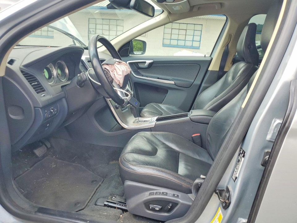 Volvo XC60 2012 — Copart