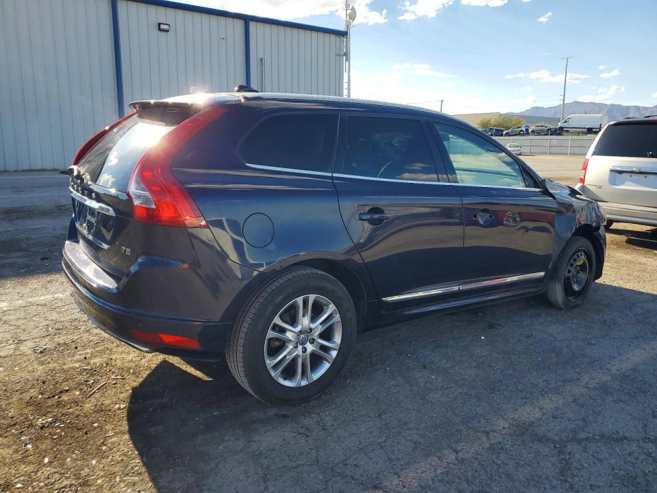 Volvo XC60 2016 — Copart