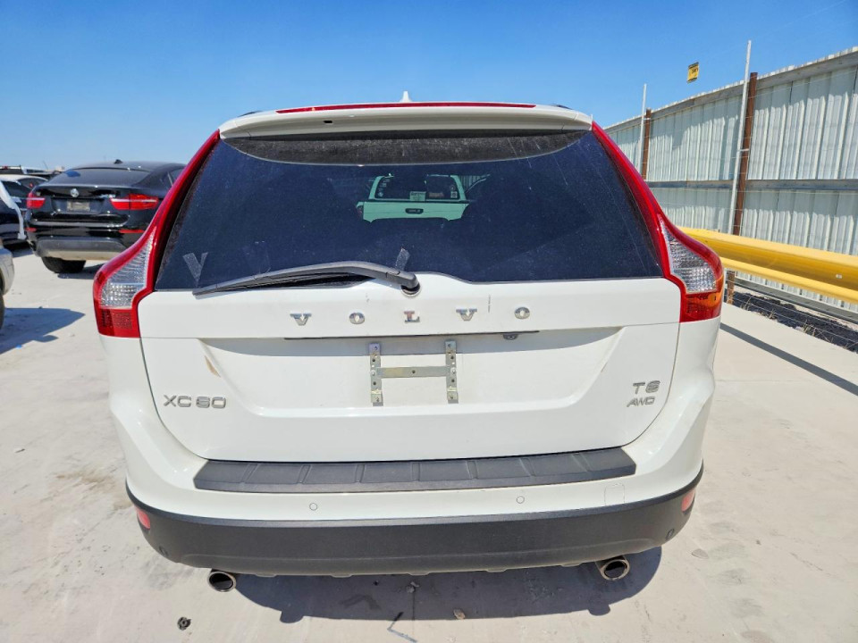 Volvo XC60 2012 — Copart