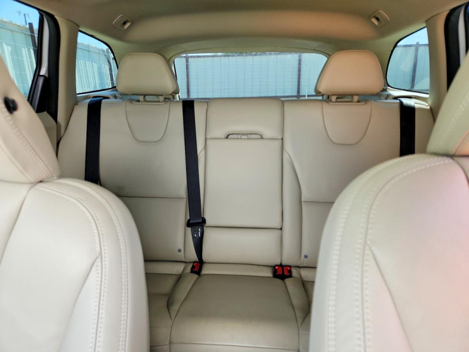 Volvo XC60 2012 — Copart