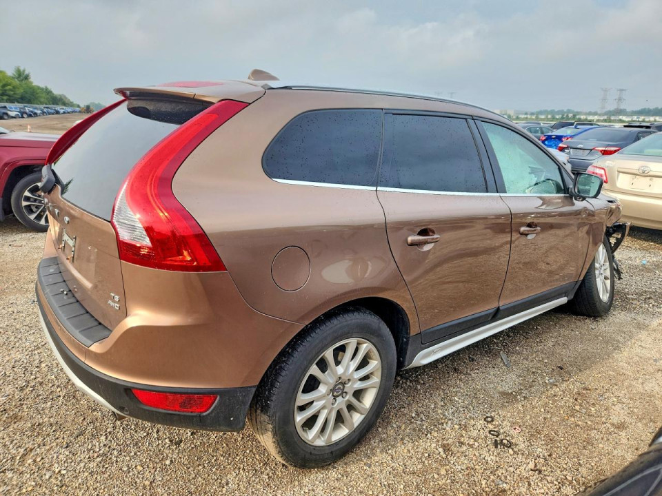 Volvo XC60 2010 — Copart