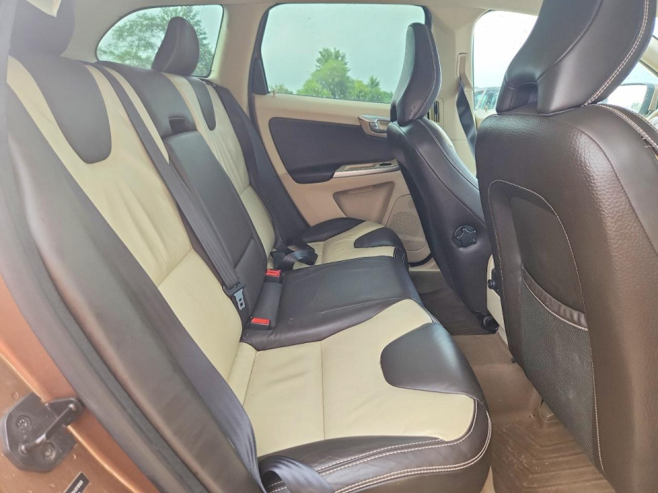 Volvo XC60 2010 — Copart
