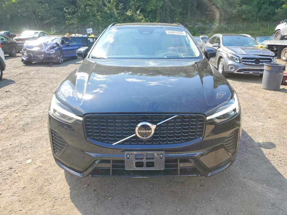 Volvo XC60 2024 — Copart