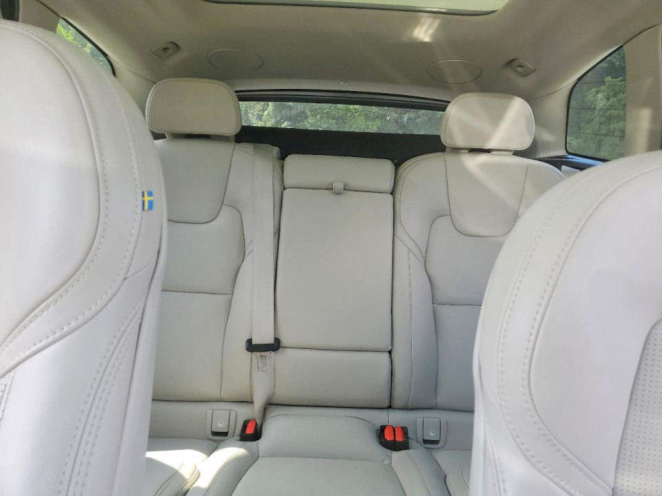 Volvo XC60 2024 — Copart