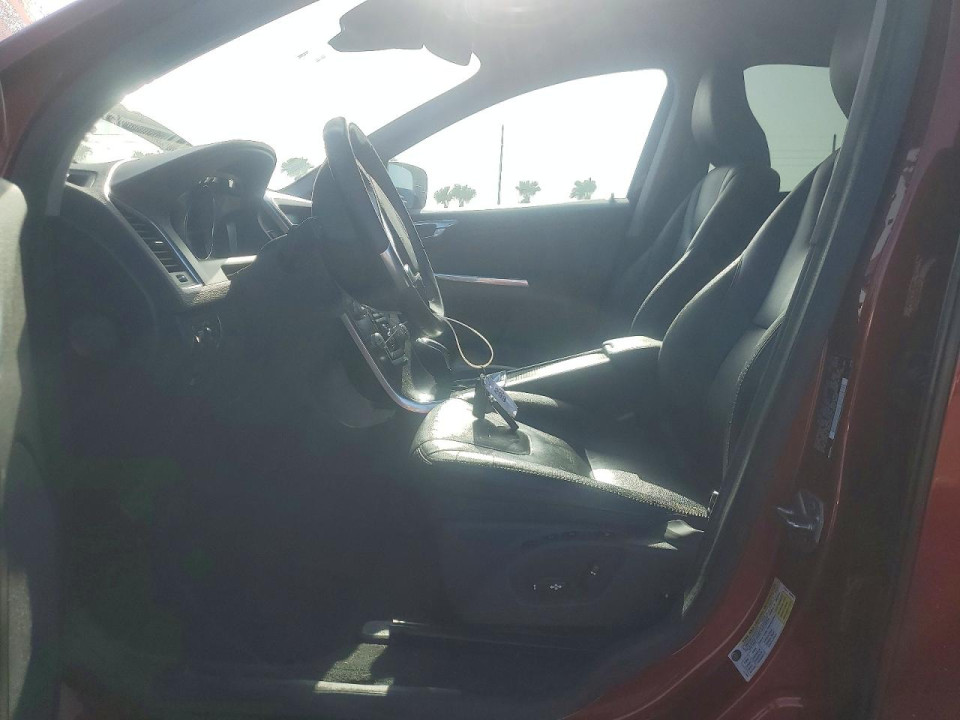Volvo XC60 2016 — Copart