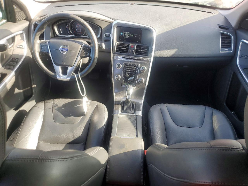 Volvo XC60 2016 — Copart