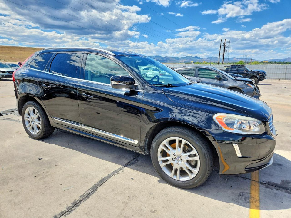 Volvo XC60 2016 — Copart