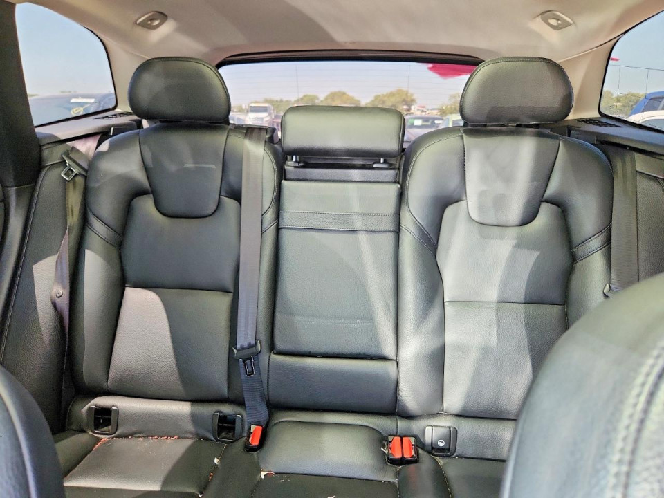 Volvo XC60 2019 — Copart