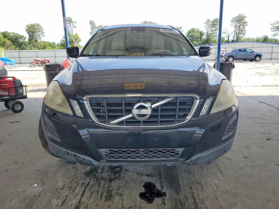 Volvo XC60 2011 — Copart