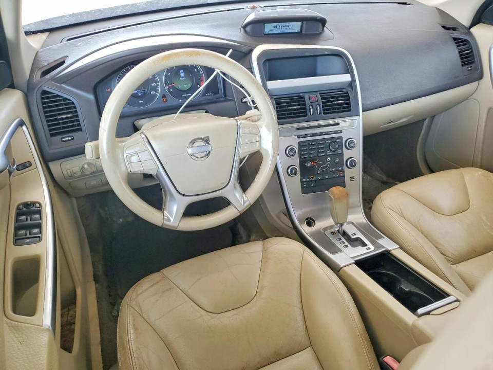 Volvo XC60 2011 — Copart