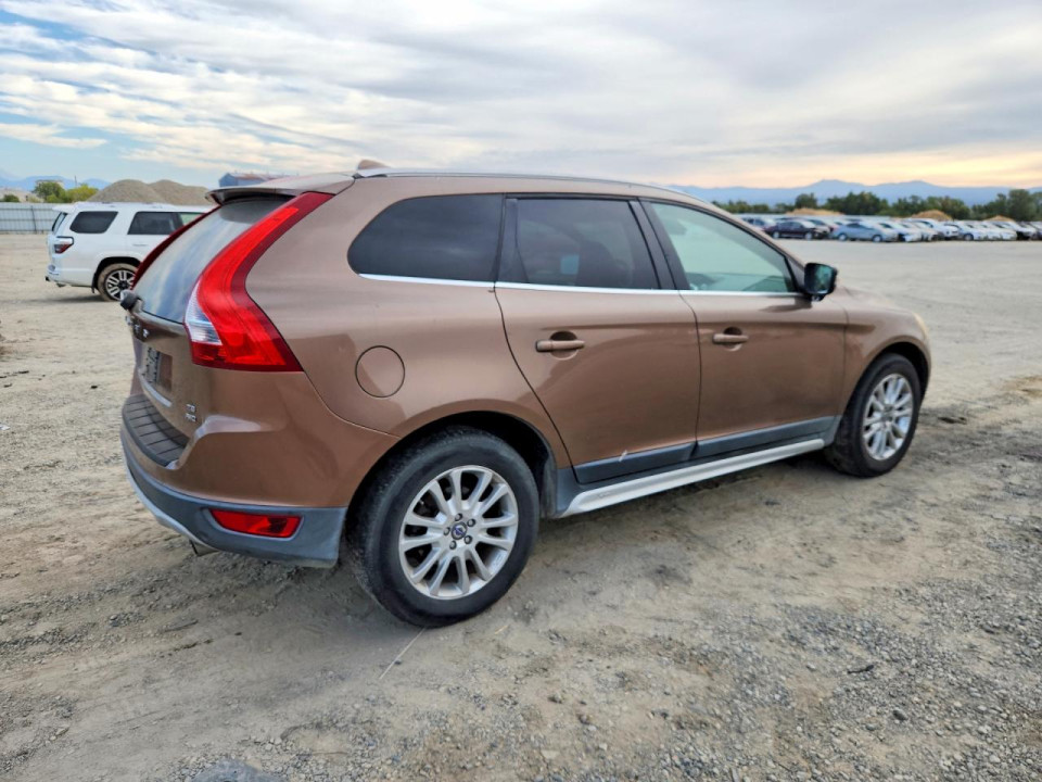 Volvo XC60 2010 — Copart