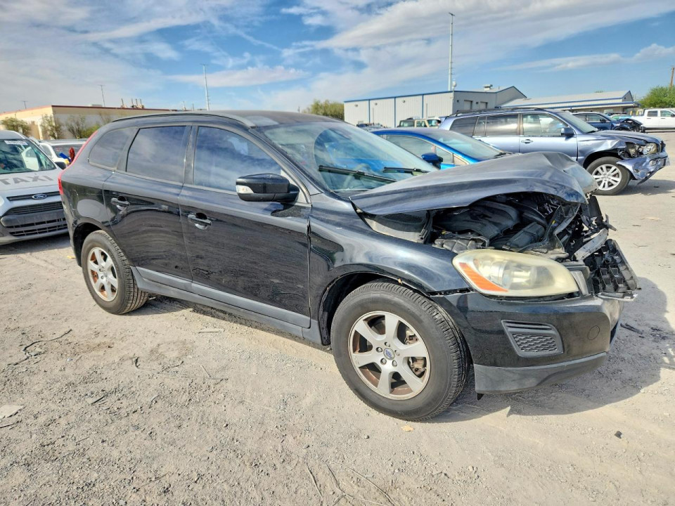 Volvo XC60 2011 — Copart