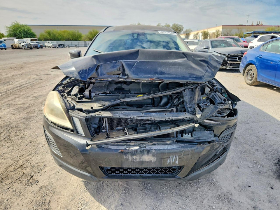 Volvo XC60 2011 — Copart