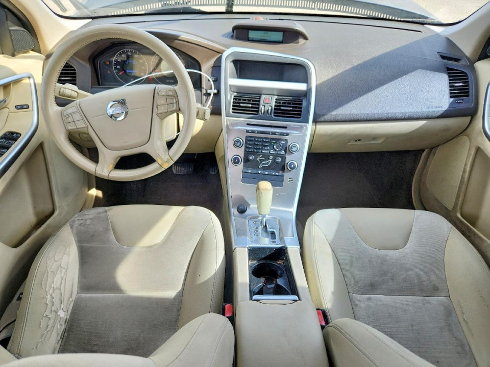 Volvo XC60 2011 — Copart