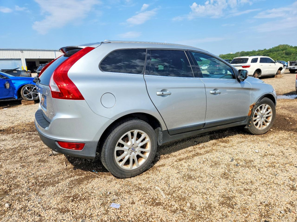 Volvo XC60 2010 — Copart
