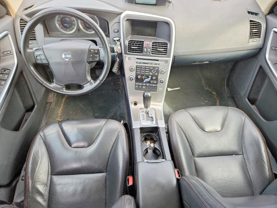 Volvo XC60 2010 — Copart