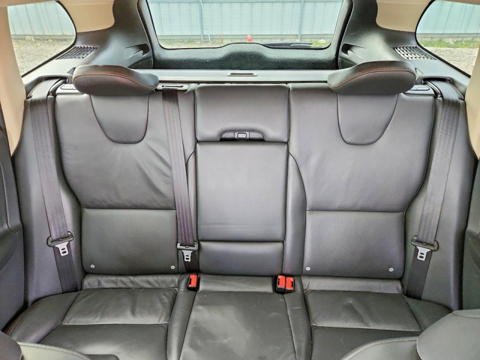 Volvo XC60 2010 — Copart