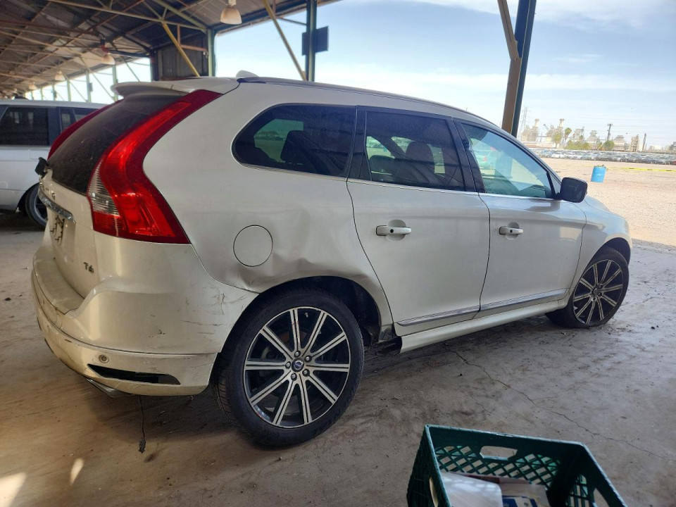 Volvo XC60 2015 — Copart
