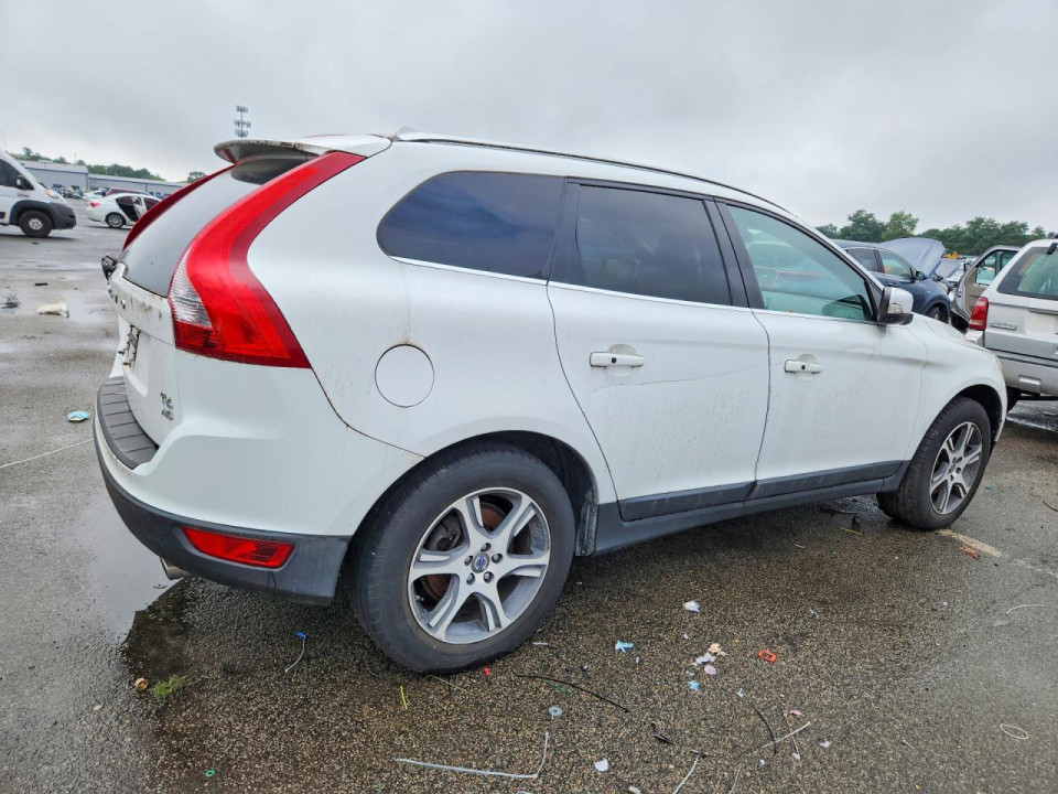 Volvo XC60 2013 — Copart