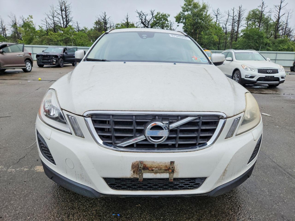 Volvo XC60 2013 — Copart